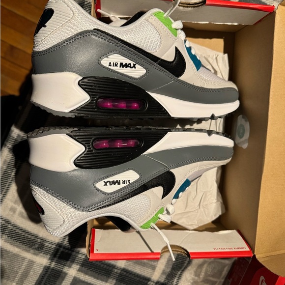 Air max 90, turf orange, size 11.5 - Picture 5 of 6